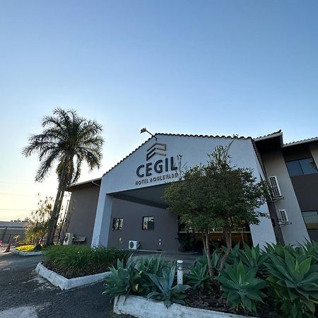 Cegil Hotel Boulevard Резенди Екстериор снимка