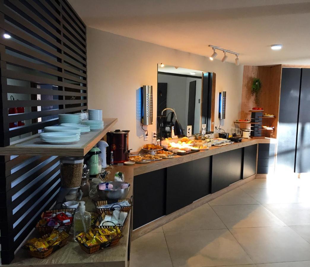 Cegil Hotel Boulevard Резенди Екстериор снимка