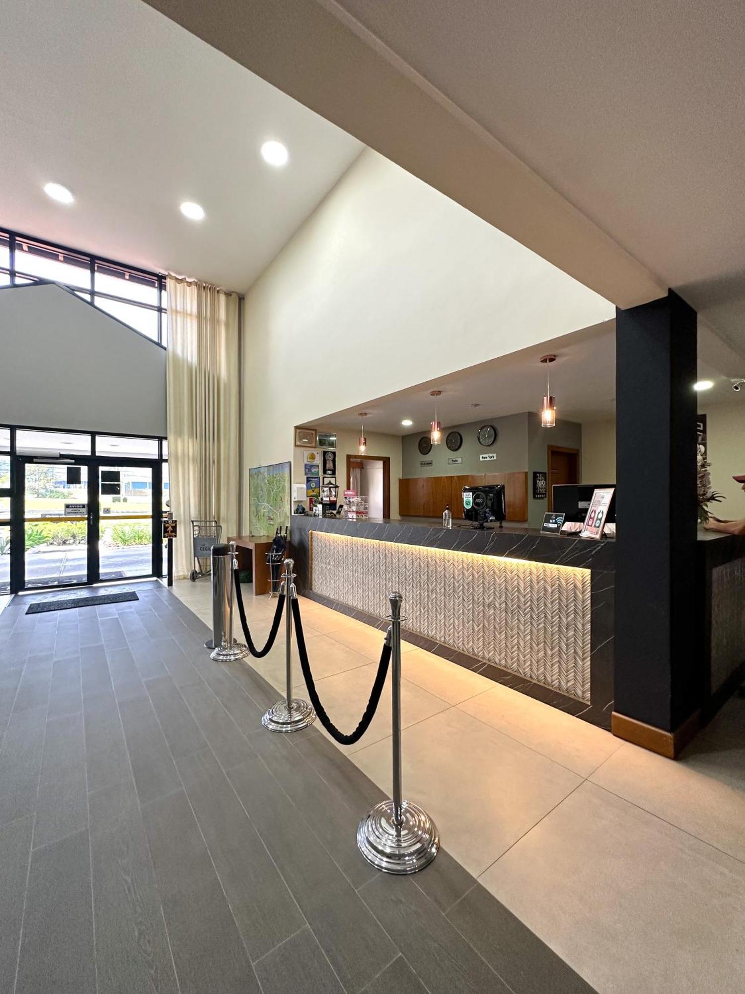 Cegil Hotel Boulevard Резенди Екстериор снимка