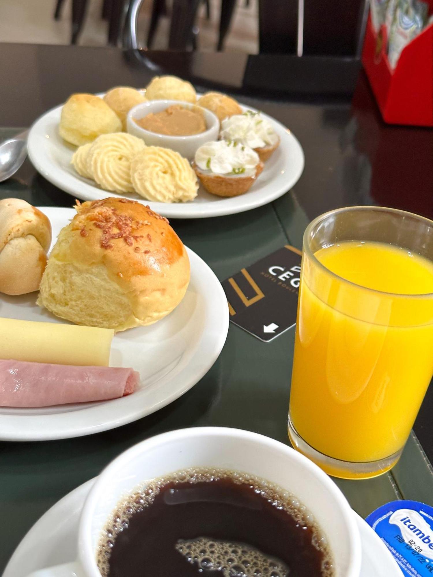Cegil Hotel Boulevard Резенди Екстериор снимка