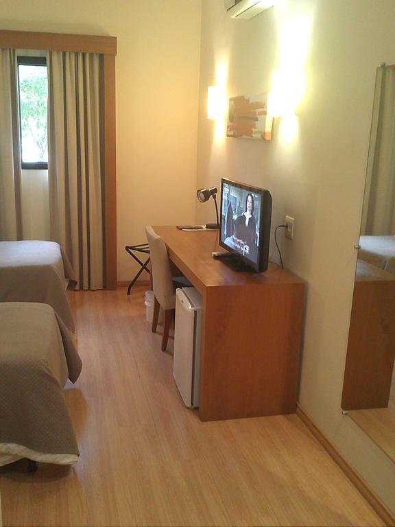 Cegil Hotel Boulevard Резенди Екстериор снимка